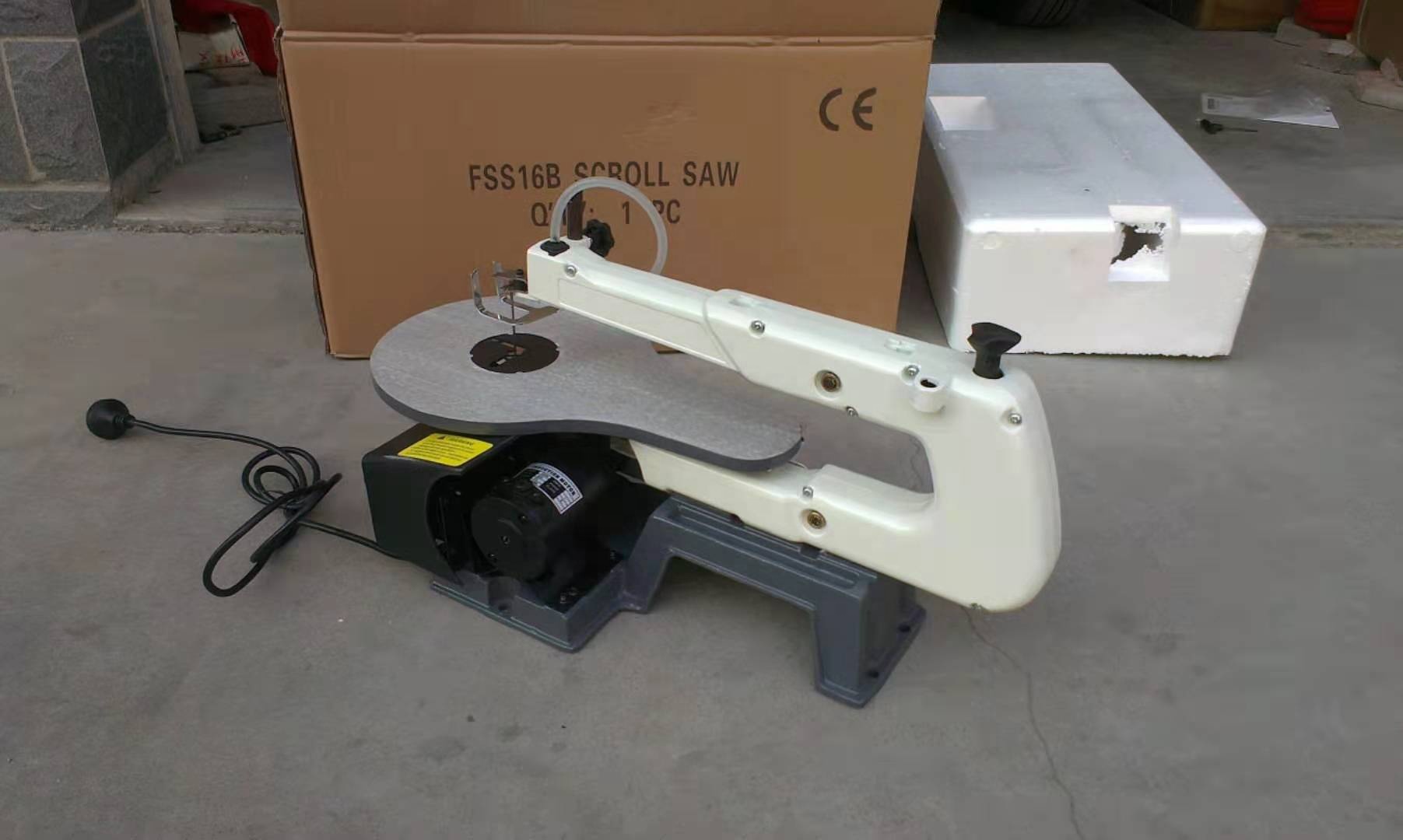 Taglio del legno Desktop indus - Woodworking Saw recensione e prezzo